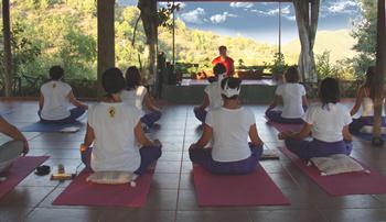 Türkiyenin Himalaya Dağlarında Benzersiz Yoga Kampı