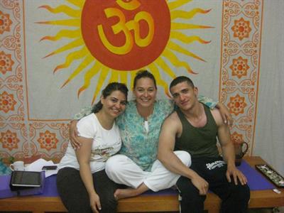 Esra Banguoğlu Oğut ile Kundalini Yoga ve Yaratım 21-22 Haziran 2013 İstanbul