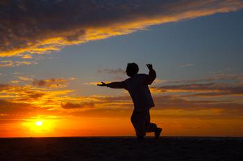 Tai Chi ve Yeşil Çay ile Kemik Sağlığınızı Koruyun!